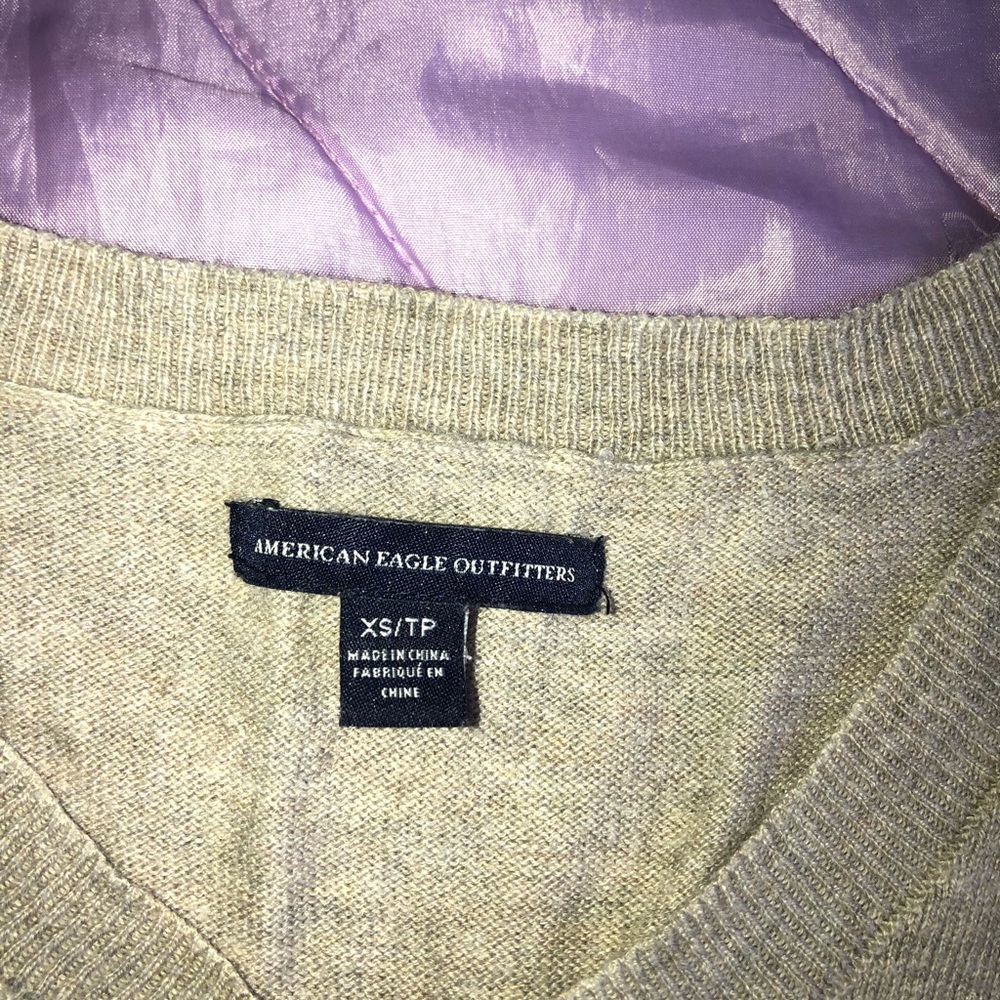 sweater - Picture 2 of 3